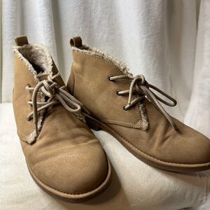 Seven Dials Tan Lace-Up Ankle Boots with Faux Fur